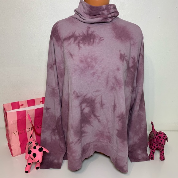 🚫SOLD🚫PINK VS TIE DYE LOGO TURTLE NECK TUNIC - Picture 1 of 5